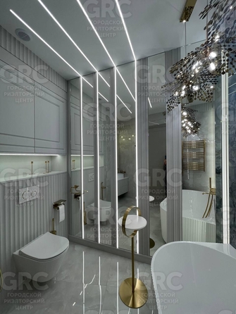 
  Продается 3-комн. квартира, 185 м², Морской пер, д. 1/1
. Фото 50.