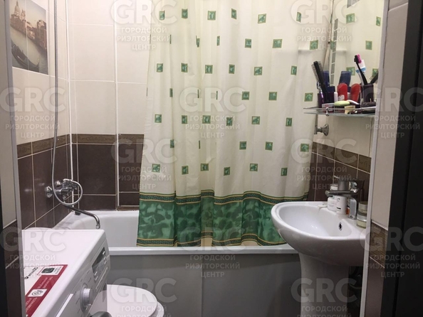 
  Продается 1-комн. квартира, 37 м², Лысая гора ул, д. 27/4
. Фото 8.