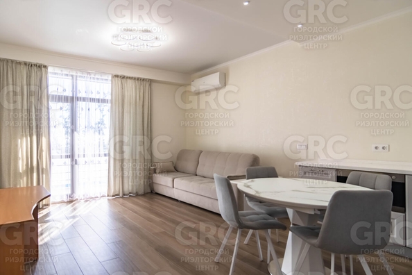 
  Продается 1-комн. квартира, 71 м², Прозрачная (Лазурный берег кв-л) ул
. Фото 2.