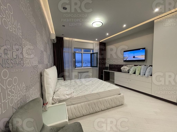 
  Продается 2-комн. квартира, 55 м², Горького ул, д. 87
. Фото 9.