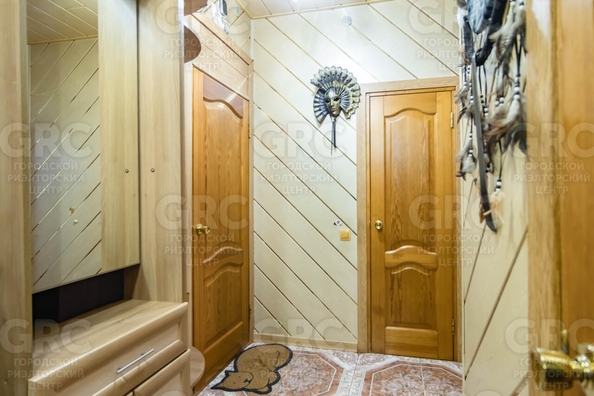 
   Продам 2-комнатную, 54 м², Гагарина ул, 48

. Фото 7.