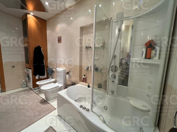 
  Продается 4-комн. квартира, 110 м², Советская ул, д. 46
. Фото 19.