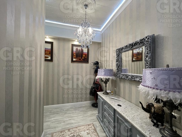 
  Продается 2-комн. квартира, 108 м², Анапская ул, д. 3/12
. Фото 27.