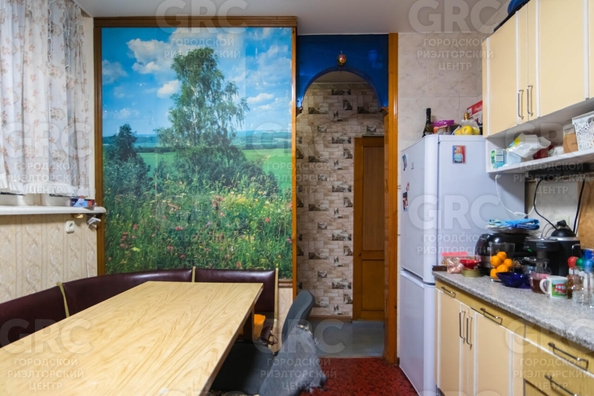 
   Продам 3-комнатную, 76 м², Пасечная ул, 61/2

. Фото 3.