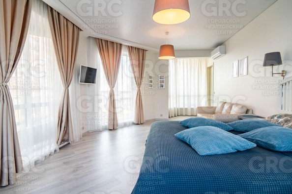
  Продается 4-комн. квартира, 113.1 м², Кирпичная ул, д. 2/2
. Фото 1.