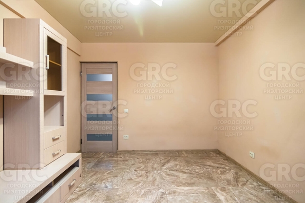 
  Продается 3-комн. квартира, 70 м², Апшеронская ул, д. 11/2
. Фото 6.