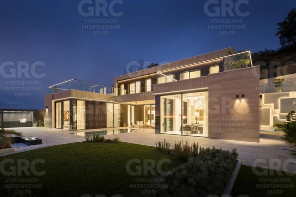 
  Продается дом, 427 м², Сочи
. Фото 2.