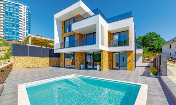 
  Продается дом, 330 м², Сочи
. Фото 2.