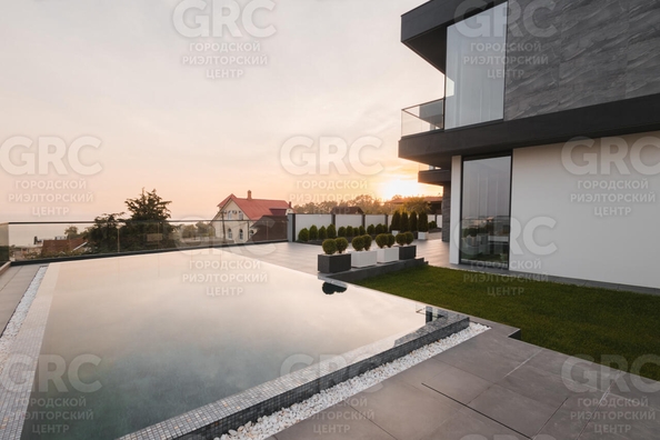 
  Продается дом, 300 м², Сочи
. Фото 11.