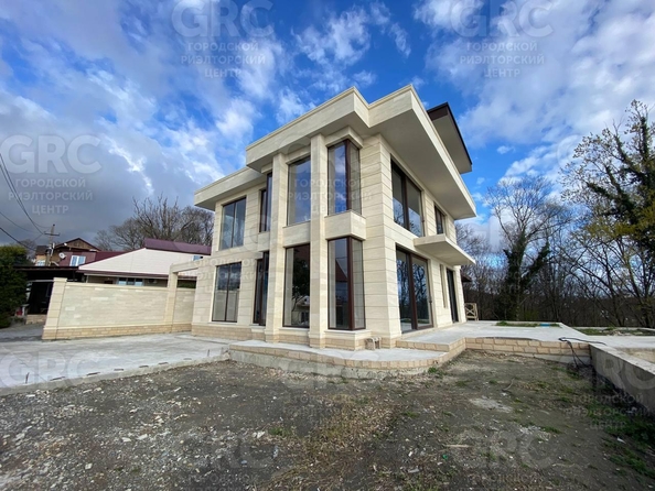 
  Продается дом, 300 м², Сочи
. Фото 1.