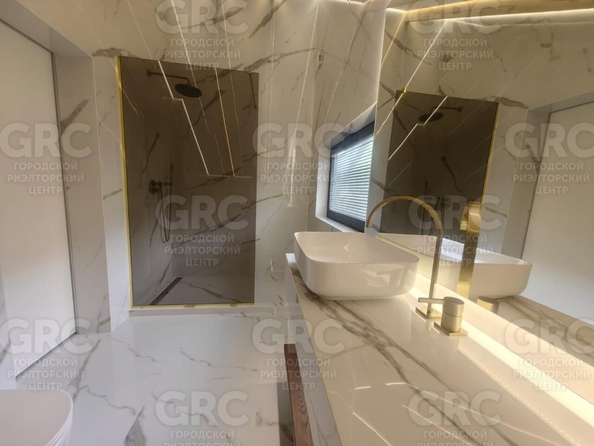 
   Продам дом, 285 м², Сочи

. Фото 14.