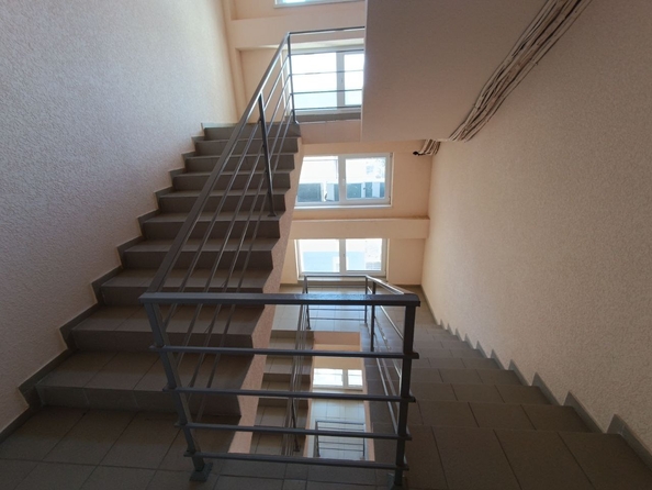 
   Продам 1-комнатную, 40 м², Кирова ул, 1

. Фото 7.