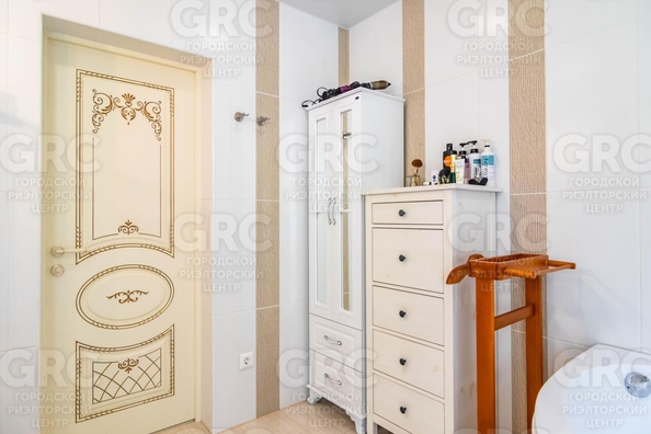 
   Продам дом, 357 м², Сочи

. Фото 49.