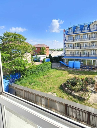 
  Продается 2-комн. квартира, 57 м², Кирова ул, д. 1
. Фото 15.