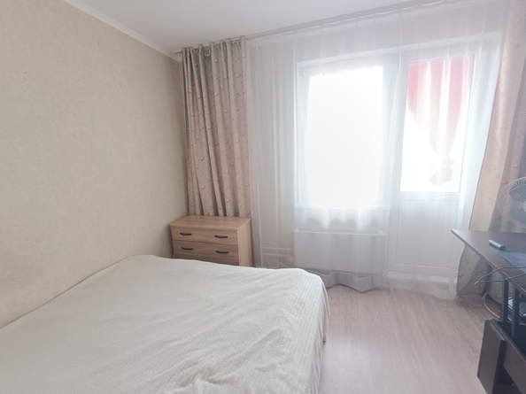 
   Продам 1-комнатную, 42 м², Ленина ул, 233

. Фото 10.