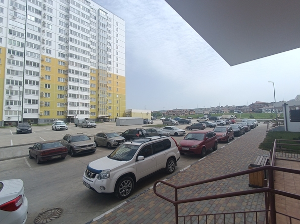 
   Продам 1-комнатную, 42 м², Ленина ул, 233

. Фото 27.