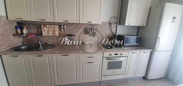 
  Продается 4-комн. квартира, 95 м², Парус мкр, д. 17
. Фото 2.