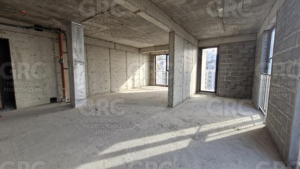 
  Продается 2-комн. квартира, 52 м², Бытха ул, д. 4/10а
. Фото 4.