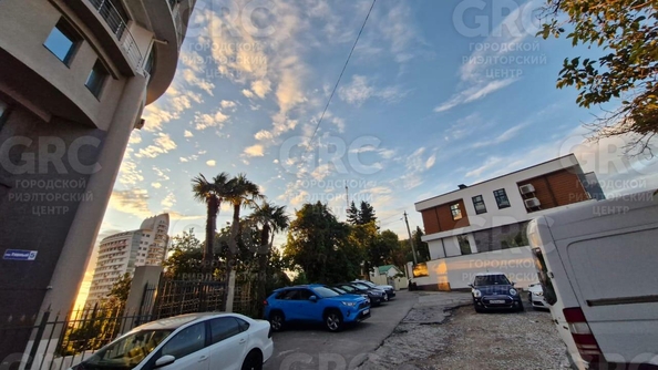 
  Продается 2-комн. квартира, 38 м², Горный пер, д. 5
. Фото 4.