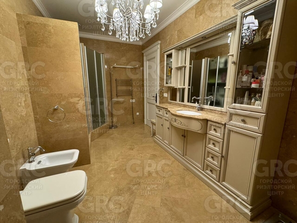 
  Продается 4-комн. квартира, 235 м², Курортный пр-кт, д. 105
. Фото 10.