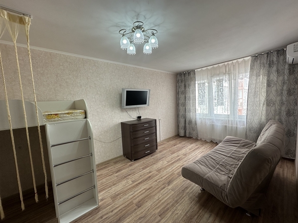 
  Продается 1-комн. квартира, 38 м², Адмирала Пустошкина ул, д. 22к4
. Фото 6.