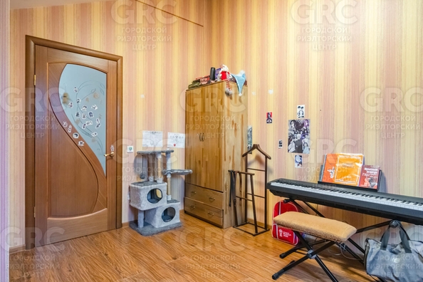 
  Продается 4-комн. квартира, 130 м², Лысая гора ул, д. 9/2
. Фото 33.