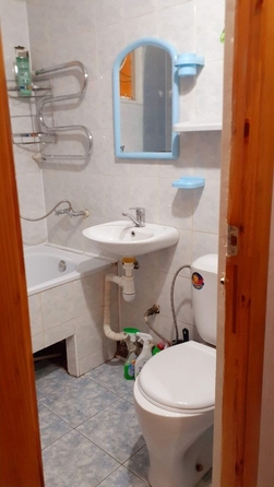 
  Продается 2-комн. квартира, 42 м², Горького ул, д. 64
. Фото 3.