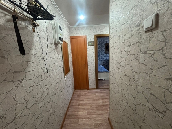 
  Продается 1-комн. квартира, 30 м², Крымская ул, д. 83
. Фото 6.