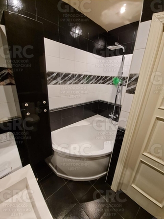 
  Продается 3-комн. квартира, 60 м², Учительская ул, д. 24/7
. Фото 11.