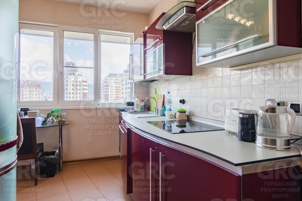 
  Продается 4-комн. квартира, 118.5 м², Виноградная ул, д. 15/1
. Фото 11.