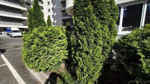 
  Продается 4-комн. квартира, 98.1 м², Туапсинская ул, д. 19
. Фото 3.