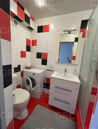 
  Продается 3-комн. квартира, 58 м², Транспортная ул, д. 80/283
. Фото 2.