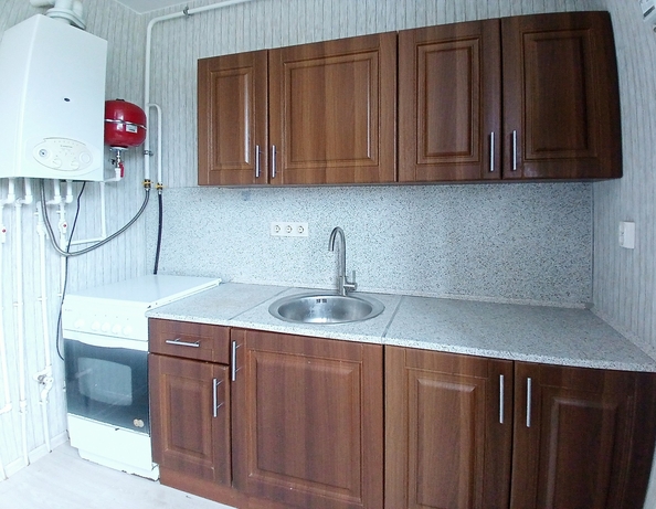 
  Продается 1-комн. квартира, 34 м², Рождественская ул, д. 42
. Фото 5.