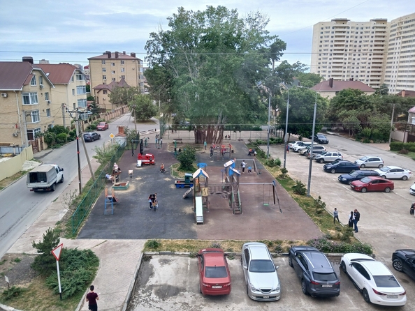 
  Продается 1-комн. квартира, 34 м², Рождественская ул, д. 42
. Фото 8.