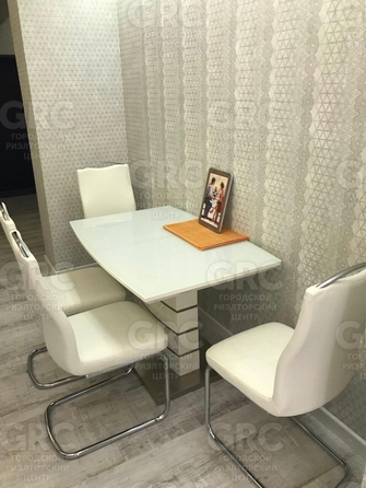 
  Продается 2-комнатный апартамент, 48 м², Черноморская ул, д. 6
. Фото 4.