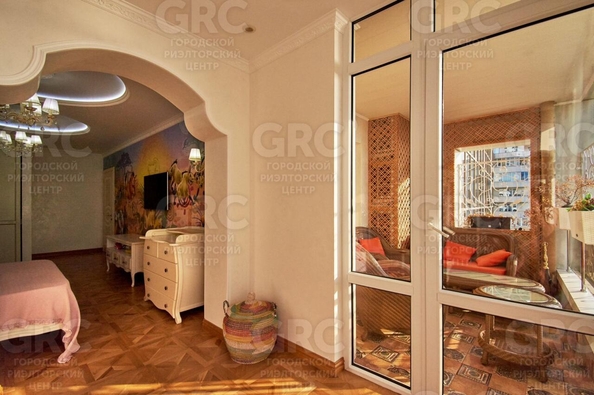 
  Продается 3-комн. квартира, 192 м², Первомайская ул, д. 19
. Фото 9.