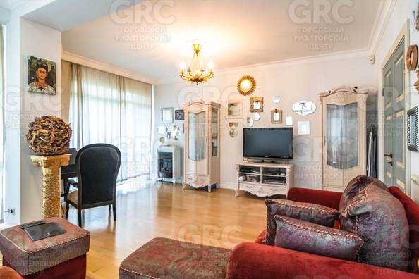 
  Продается 3-комн. квартира, 130 м², Сухумское шоссе ул, д. 13/8
. Фото 1.