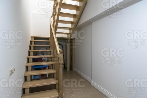 
  Продается 3-комн. квартира, 130 м², Сухумское шоссе ул, д. 13/8
. Фото 9.