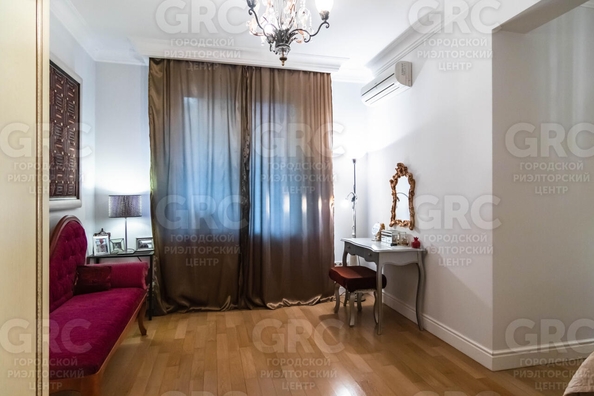 
  Продается 3-комн. квартира, 130 м², Сухумское шоссе ул, д. 13/8
. Фото 26.