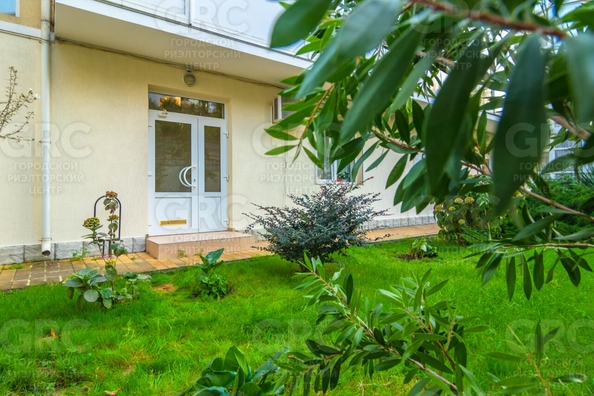 
  Продается 3-комн. квартира, 130 м², Сухумское шоссе ул, д. 13/8
. Фото 37.