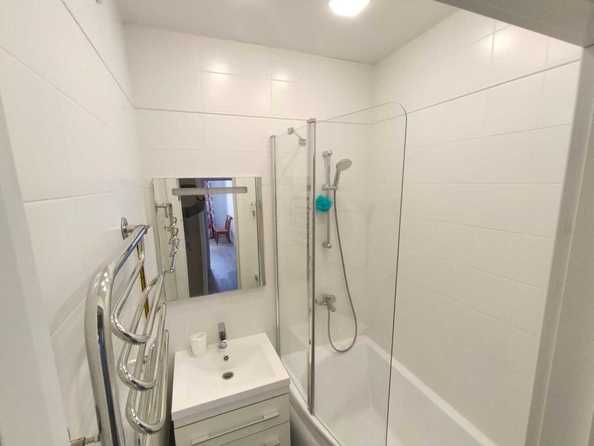 
  Продается 2-комн. квартира, 59 м², Астраханская ул, д. 76
. Фото 14.