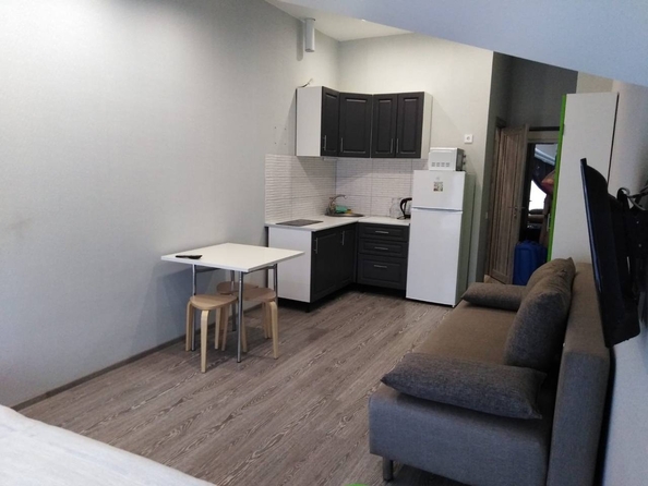
  Продается 1-комн. квартира, 49 м², Крымская ул
. Фото 11.