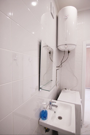 
  Продается 1-комн. квартира, 50 м², Верхняя ул
. Фото 4.