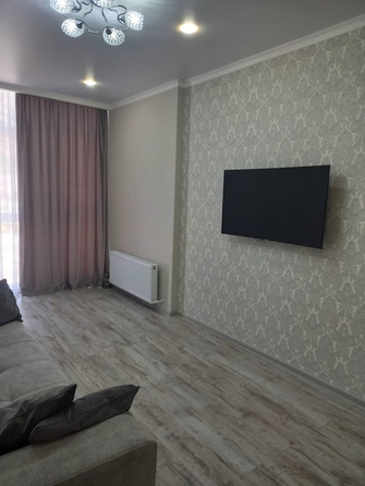 
  Продается 1-комн. квартира, 50 м², Верхняя ул
. Фото 3.
