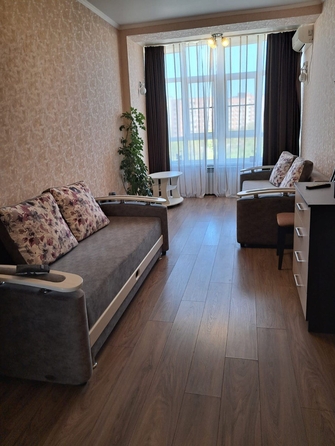 
  Продается 1-комн. квартира, 46 м², Крымская ул
. Фото 2.