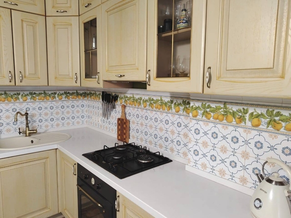
  Продается 2-комн. квартира, 53 м², Островского ул
. Фото 8.