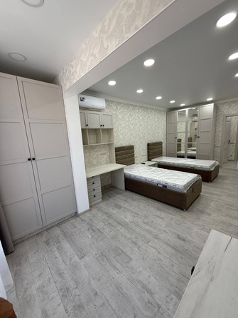 
  Продается 2-комн. квартира, 84 м², Больничный пер
. Фото 3.