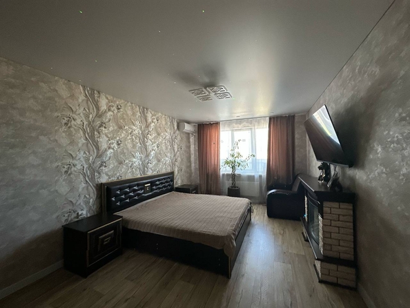 
  Продается 3-комн. квартира, 80 м², Маршала Жукова ул
. Фото 11.