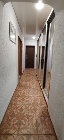 
  Продается 3-комн. квартира, 64 м², Парус мкр
. Фото 2.