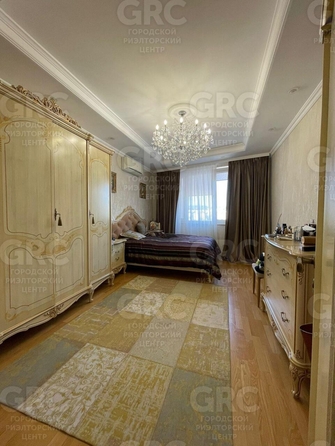 
  Продается 3-комн. квартира, 75 м², Юных Ленинцев ул, д. 10
. Фото 4.